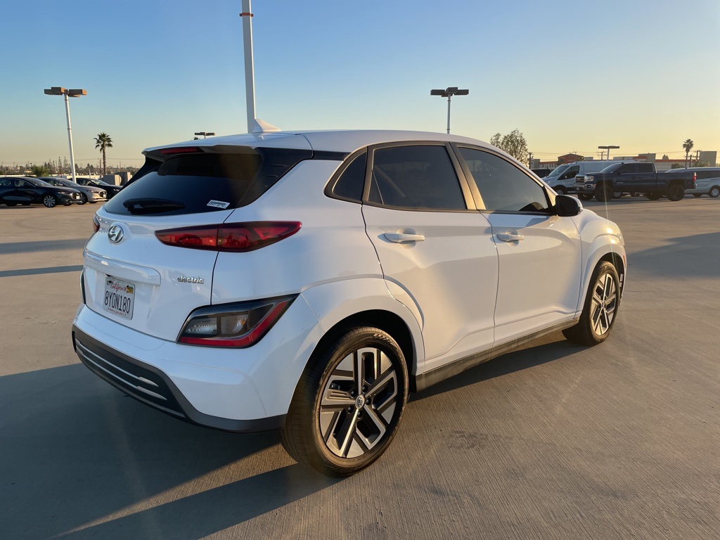 Used 2022 Hyundai Kona EV SEL with VIN KM8K33AG6NU139817 for sale in Orange, CA
