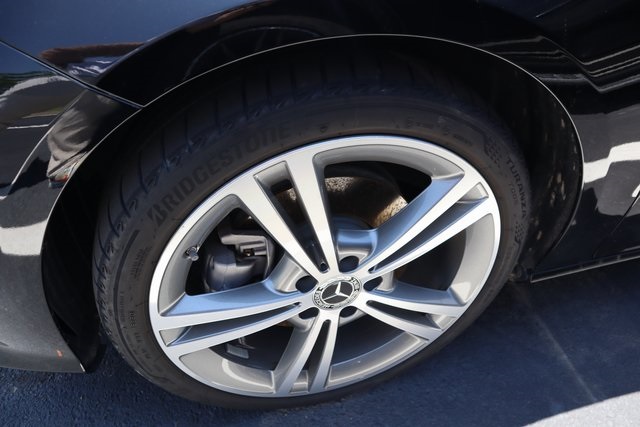 2022 Mercedes Benz CLA 250 photo 4
