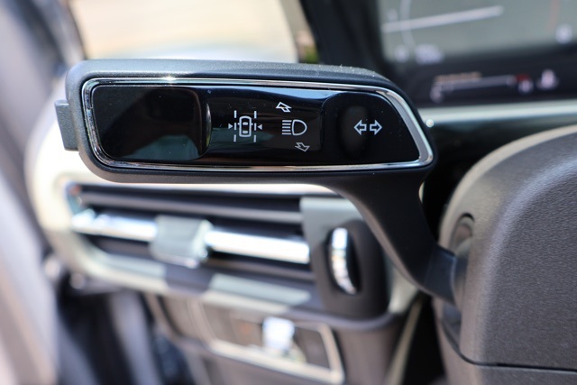 2022 Lincoln Corsair Standard photo 20