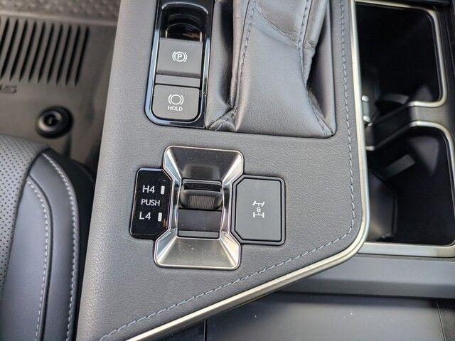 2024 Lexus GX 550 photo 25