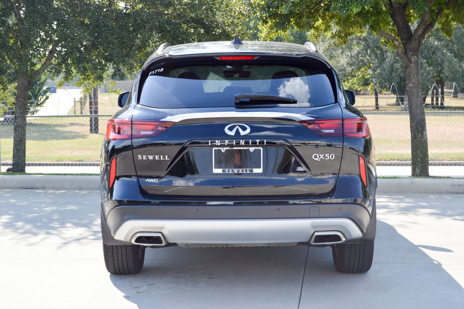 2025 Infiniti QX50 Luxe photo 5