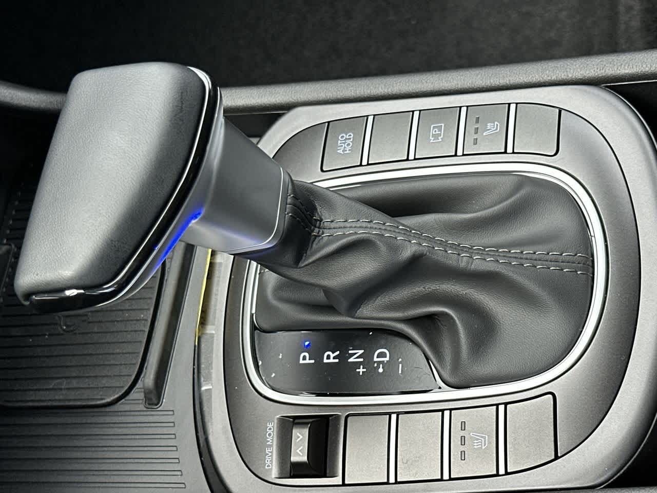 2026 Hyundai Kona SEL photo 21