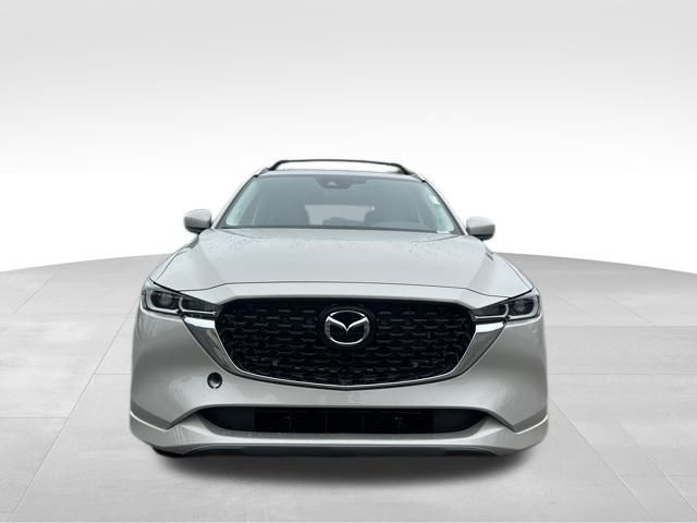 2025 Mazda CX-5 2.5 S Preferred photo 13