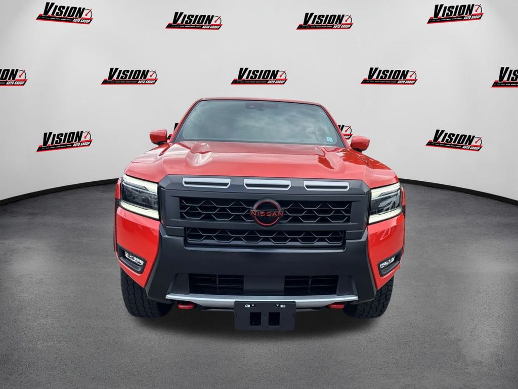 2025 Nissan Frontier PRO-4X photo 2