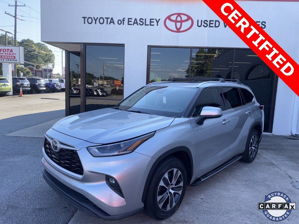 2021 Toyota Highlander XLE photo 11