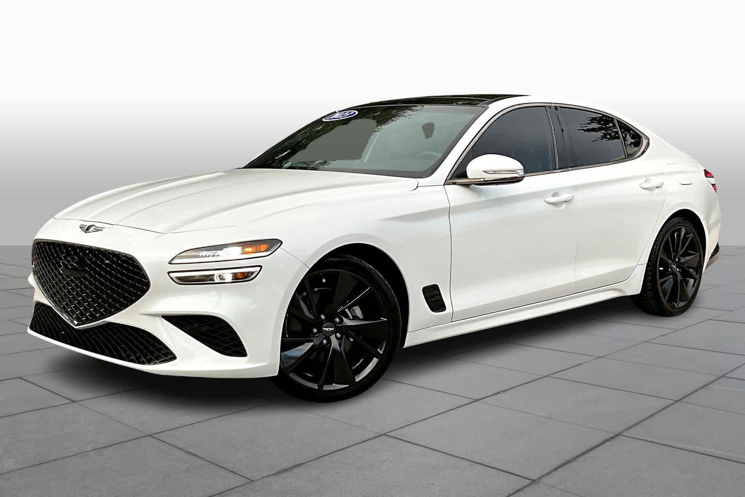 2023 GENESIS G70 Standard's photo