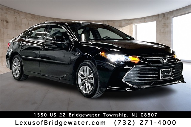 2021 Toyota Avalon XLE's photo