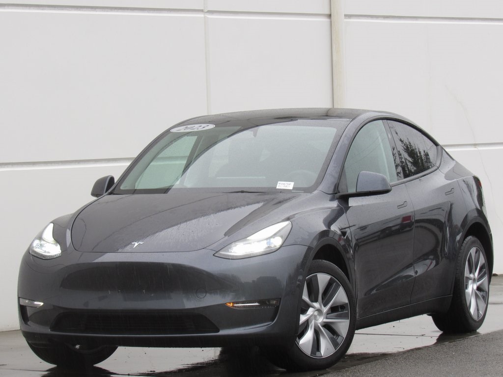 2023 Tesla Model Y Long Range's photo
