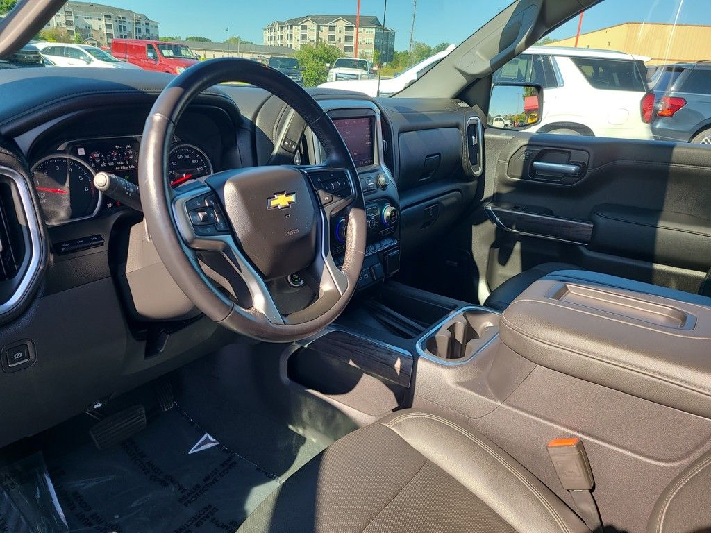 2021 Chevrolet Silverado 1500 LTZ photo 15
