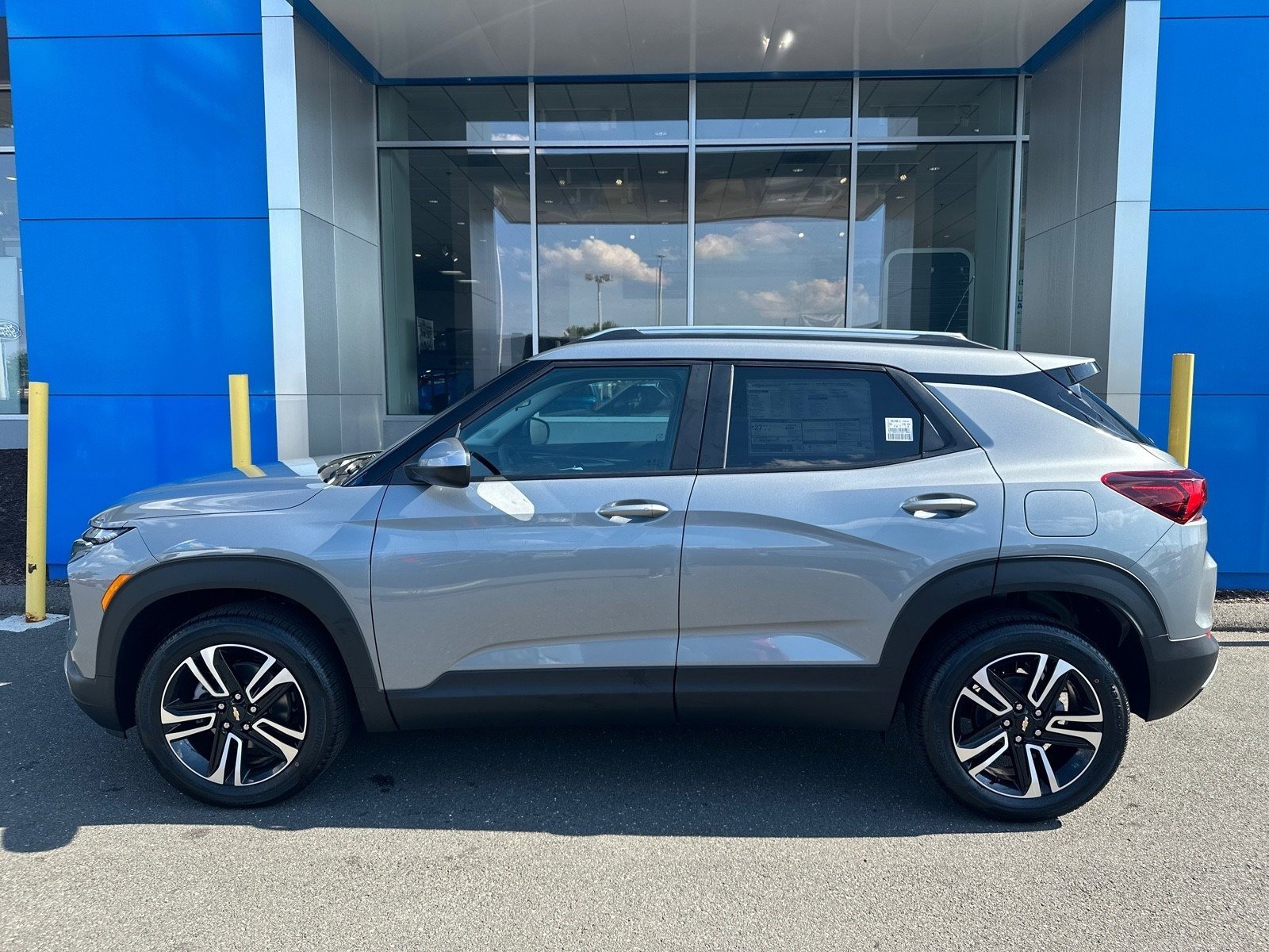 2026 Chevrolet Trailblazer LT photo 8