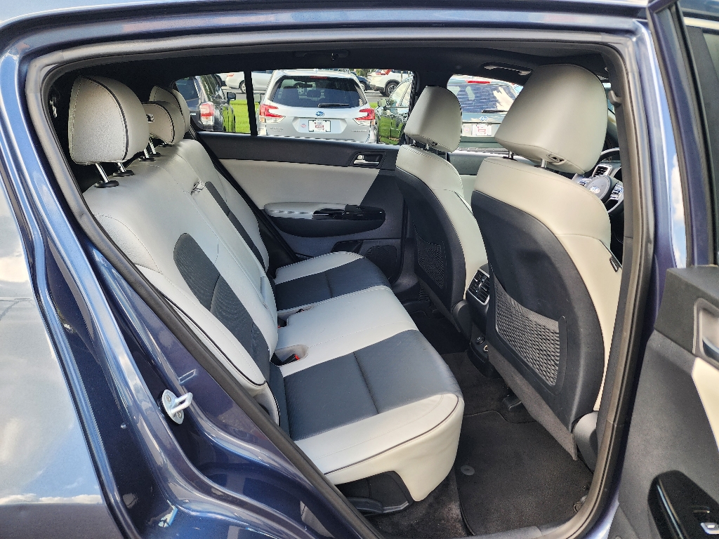 2017 Kia Sportage SX Turbo photo 23