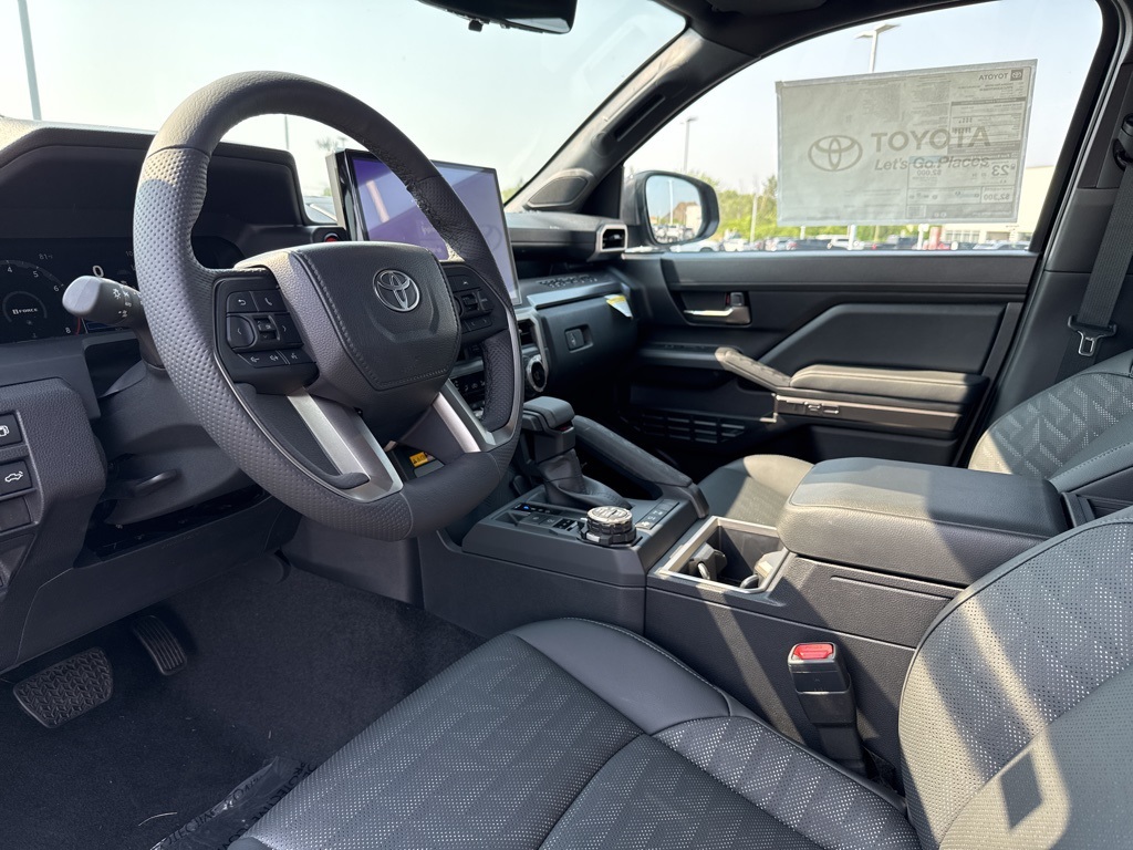 2025 Toyota Tacoma TRD Off-Road 4x4 Double Cab photo 2