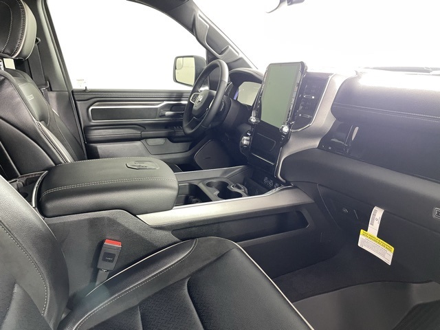 2026 Ram 1500 Laramie photo 12