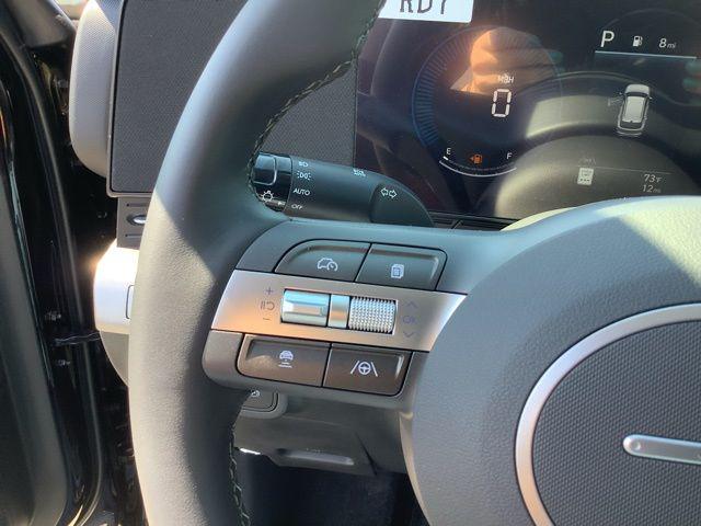 2026 Hyundai Kona SEL photo 21