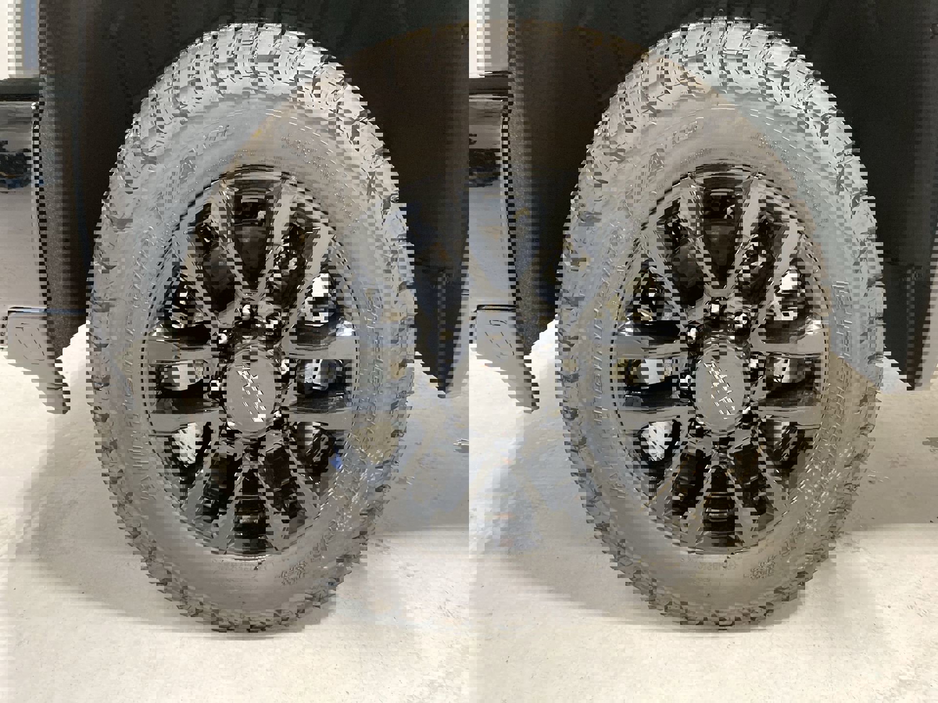 2025 Chevrolet Silverado 2500HD LTZ photo 28