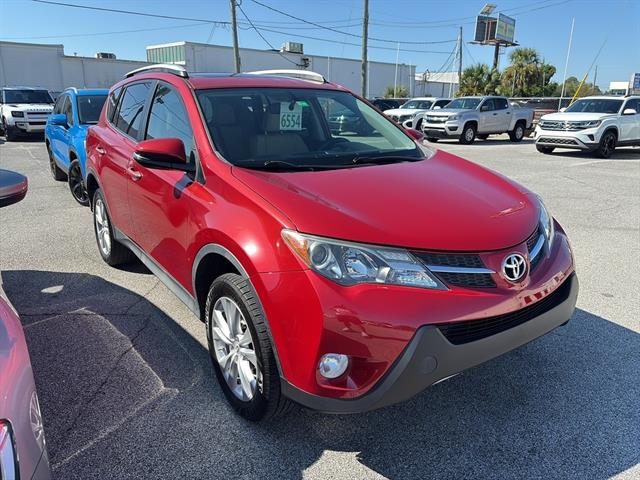 2015 Toyota RAV4 Limited photo 2