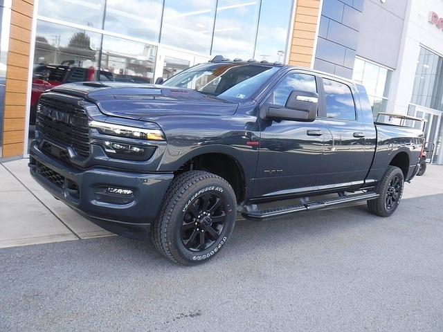 2025 RAM Ram 2500 Pickup Laramie's photo