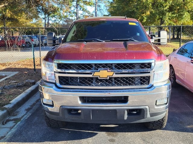 2014 Chevrolet Silverado 2500HD LTZ photo 2