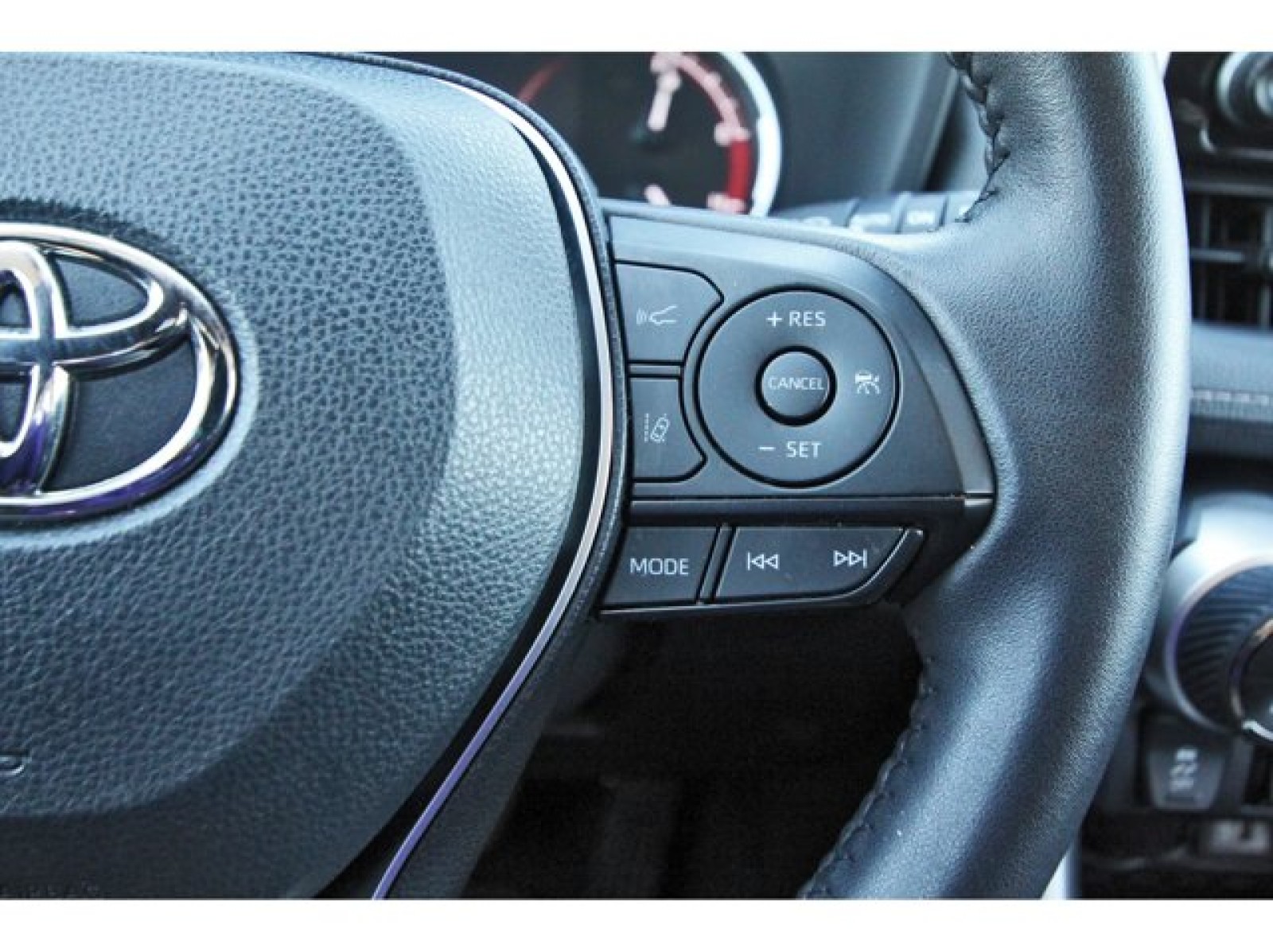 2024 Toyota RAV4 XLE White at TX Auto Group