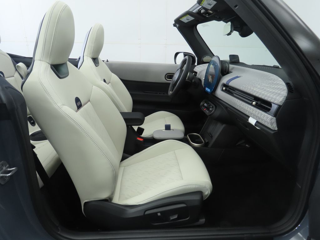 2026 Mini Cooper Convertible Iconic photo 26