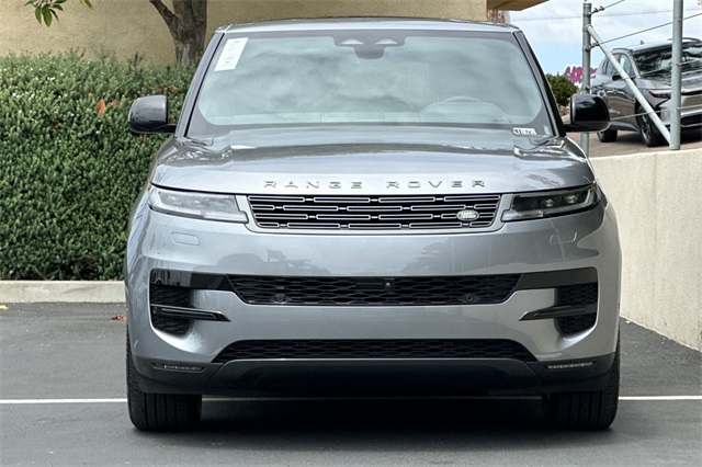 2025 Land Rover Range Rover Sport P360 S photo 7