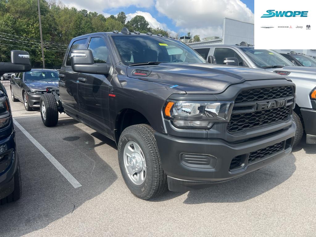 2024 RAM Ram 3500 Chassis Cab Tradesman's photo