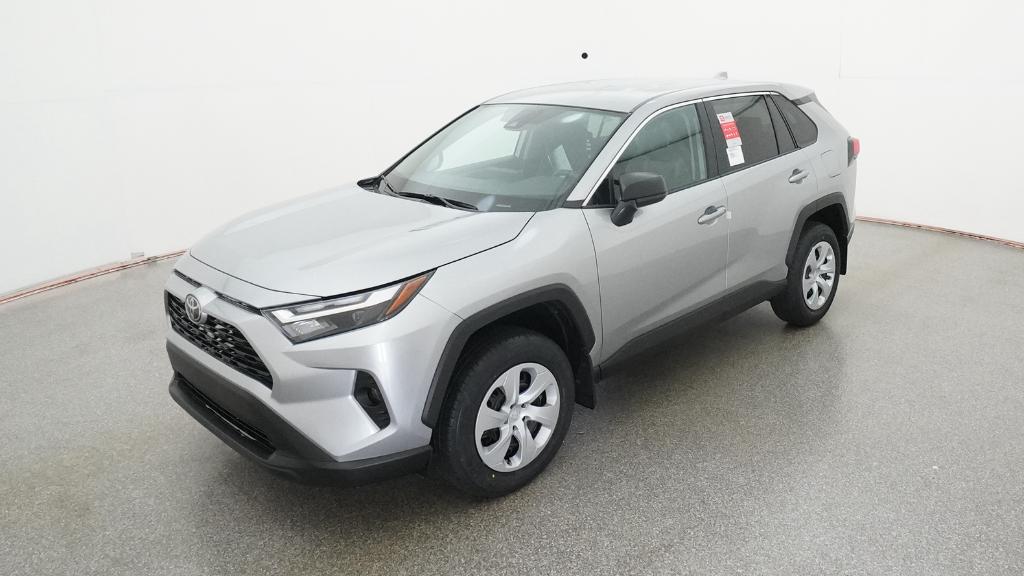 2025 Toyota RAV4 LE's photo