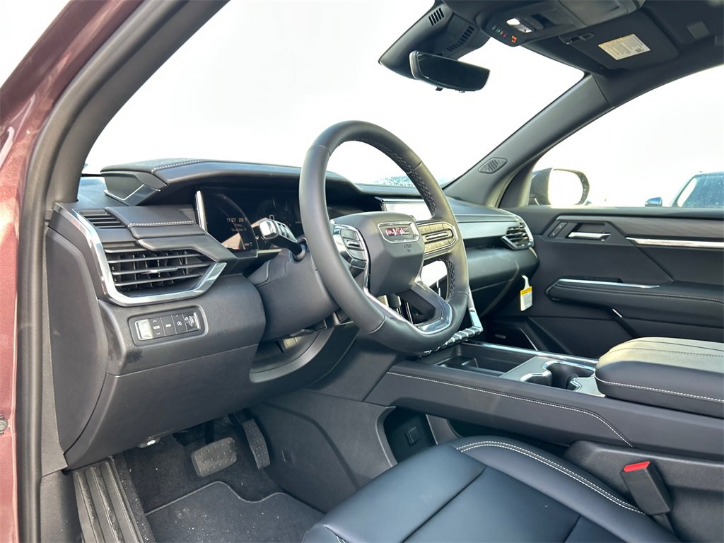 2026 GMC ACADIA - Image 17