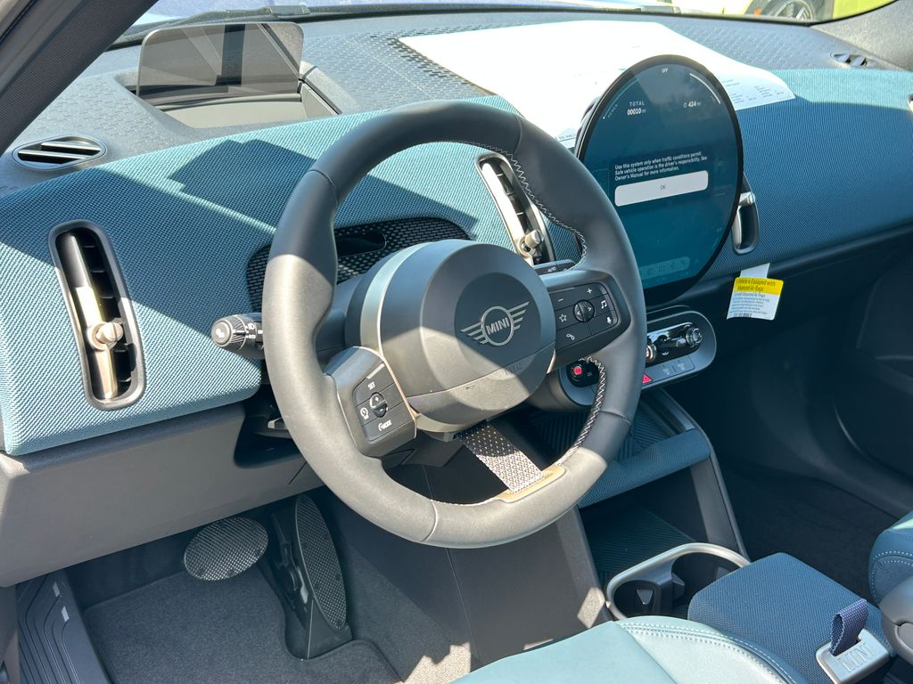 2025 Mini Countryman S ALL4 Iconic photo 13