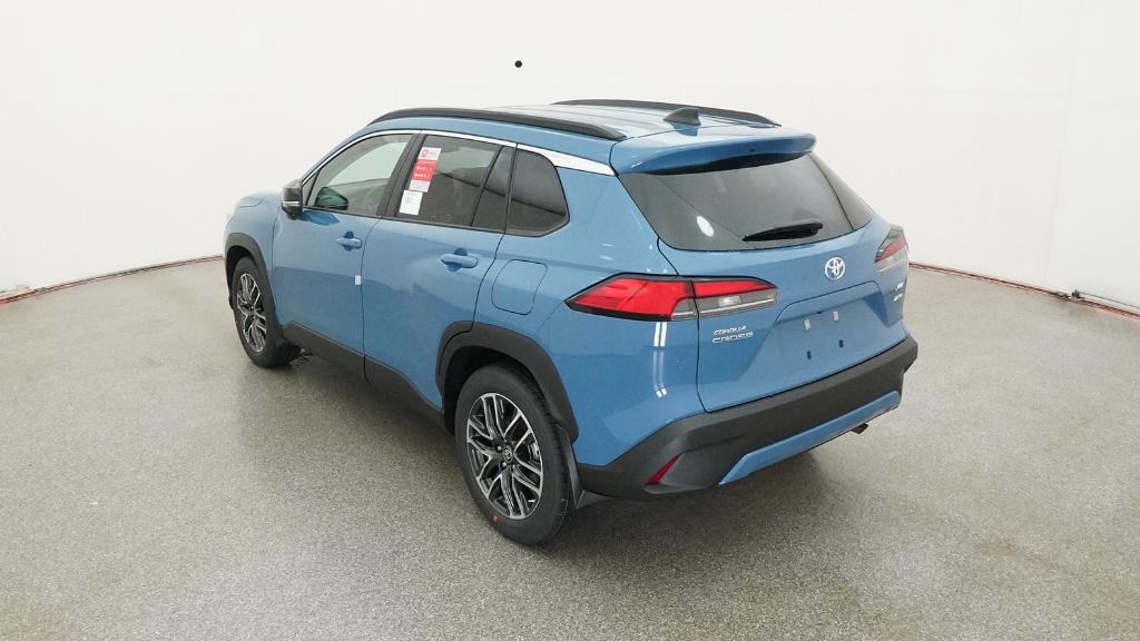 2026 Toyota Corolla Cross XLE photo 13
