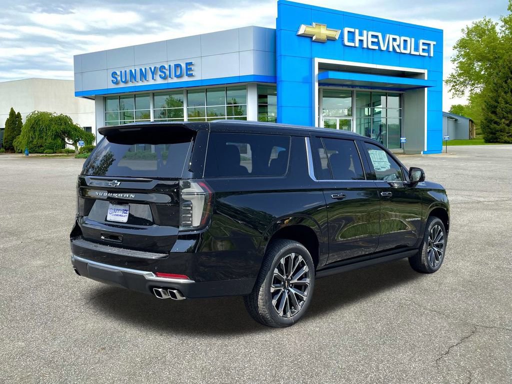 2025 Chevrolet Suburban High Country photo 2