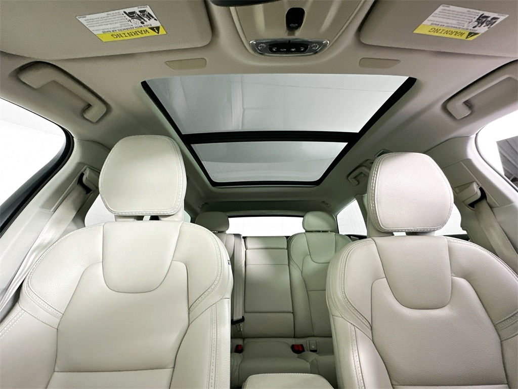 2019 Volvo V90 Cross Country T5 AWD photo 19