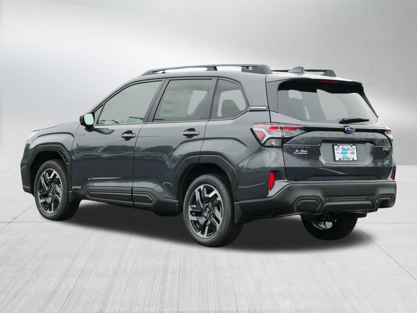 2025 Subaru Forester Limited photo 2