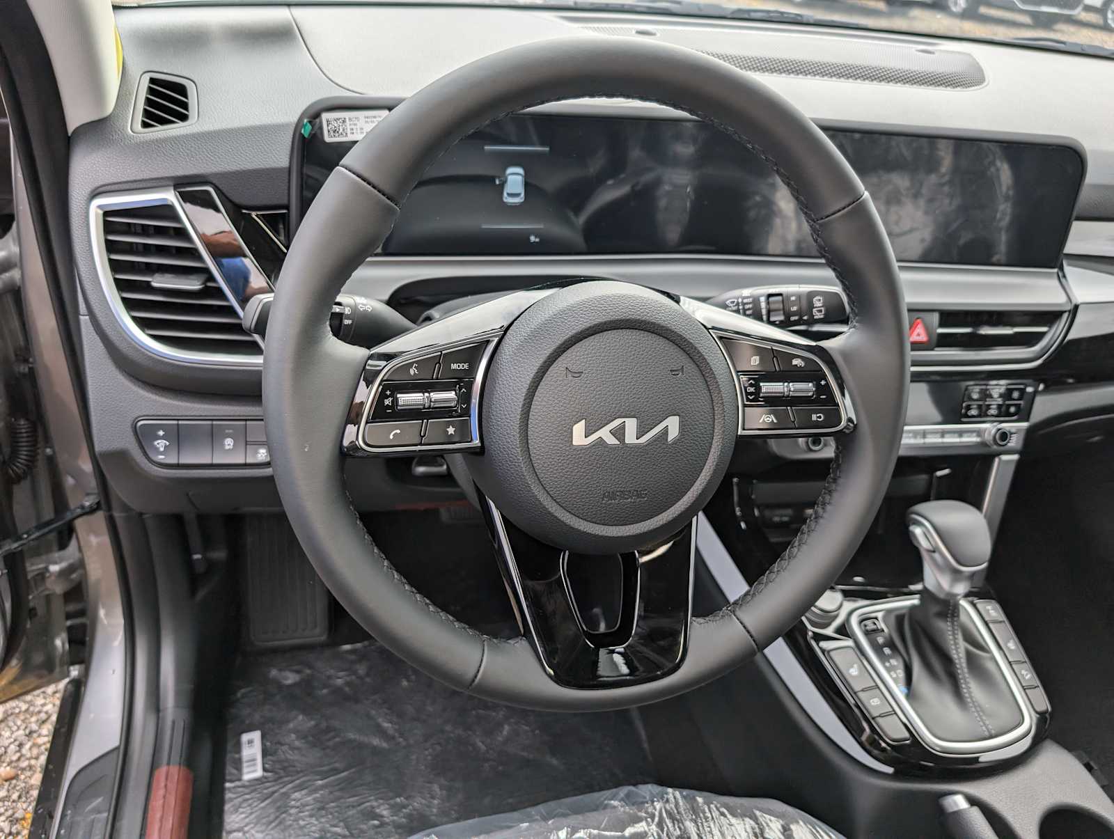 2026 Kia Seltos S photo 24