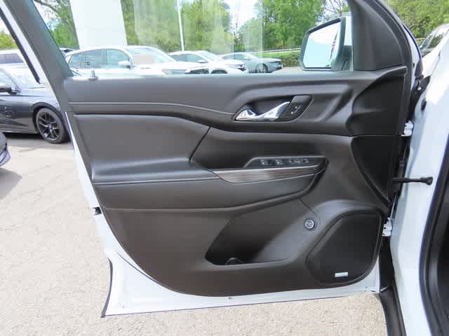 2023 Gmc Acadia SLT photo 12