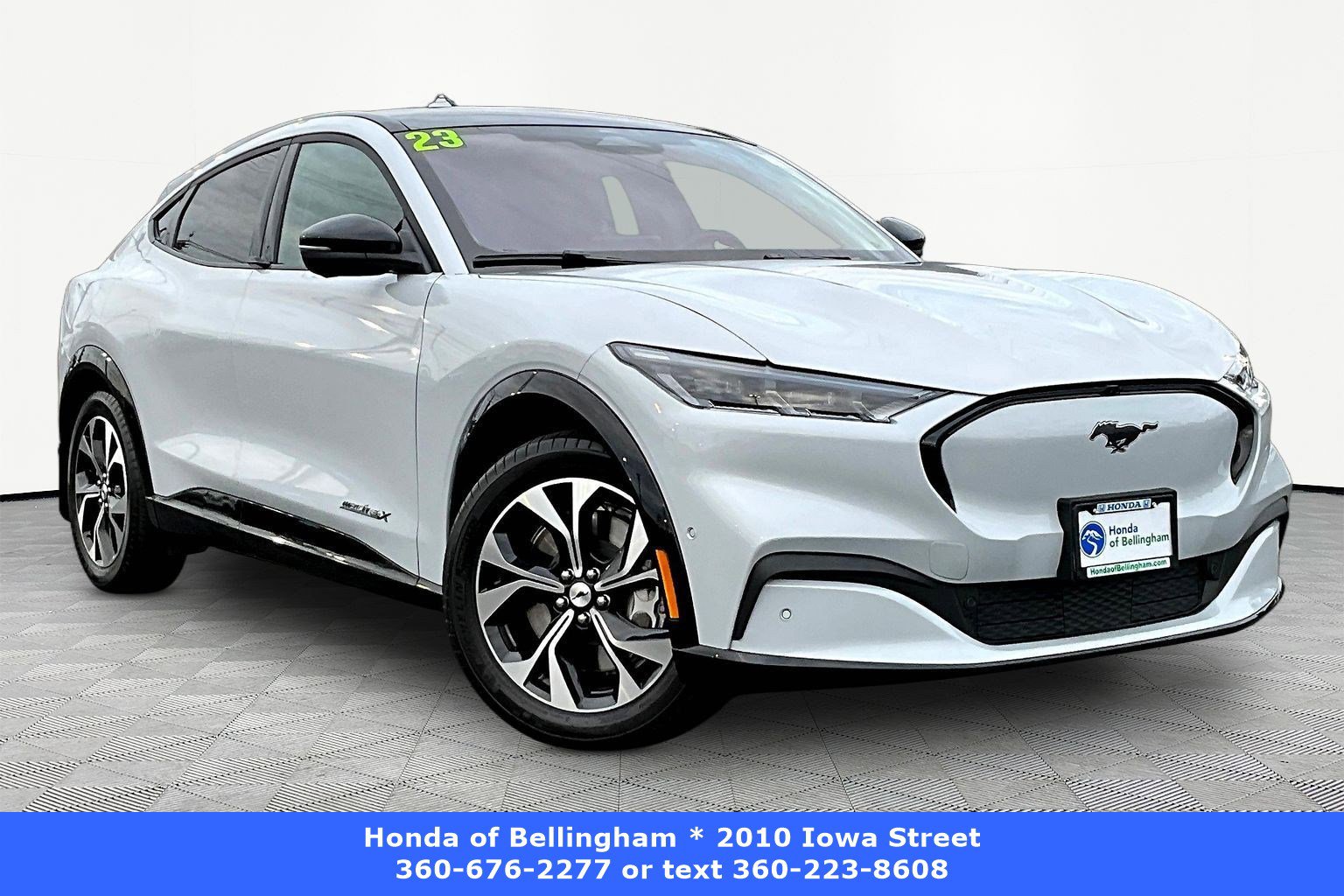 2023 Ford Mustang Mach-E Premium AWD