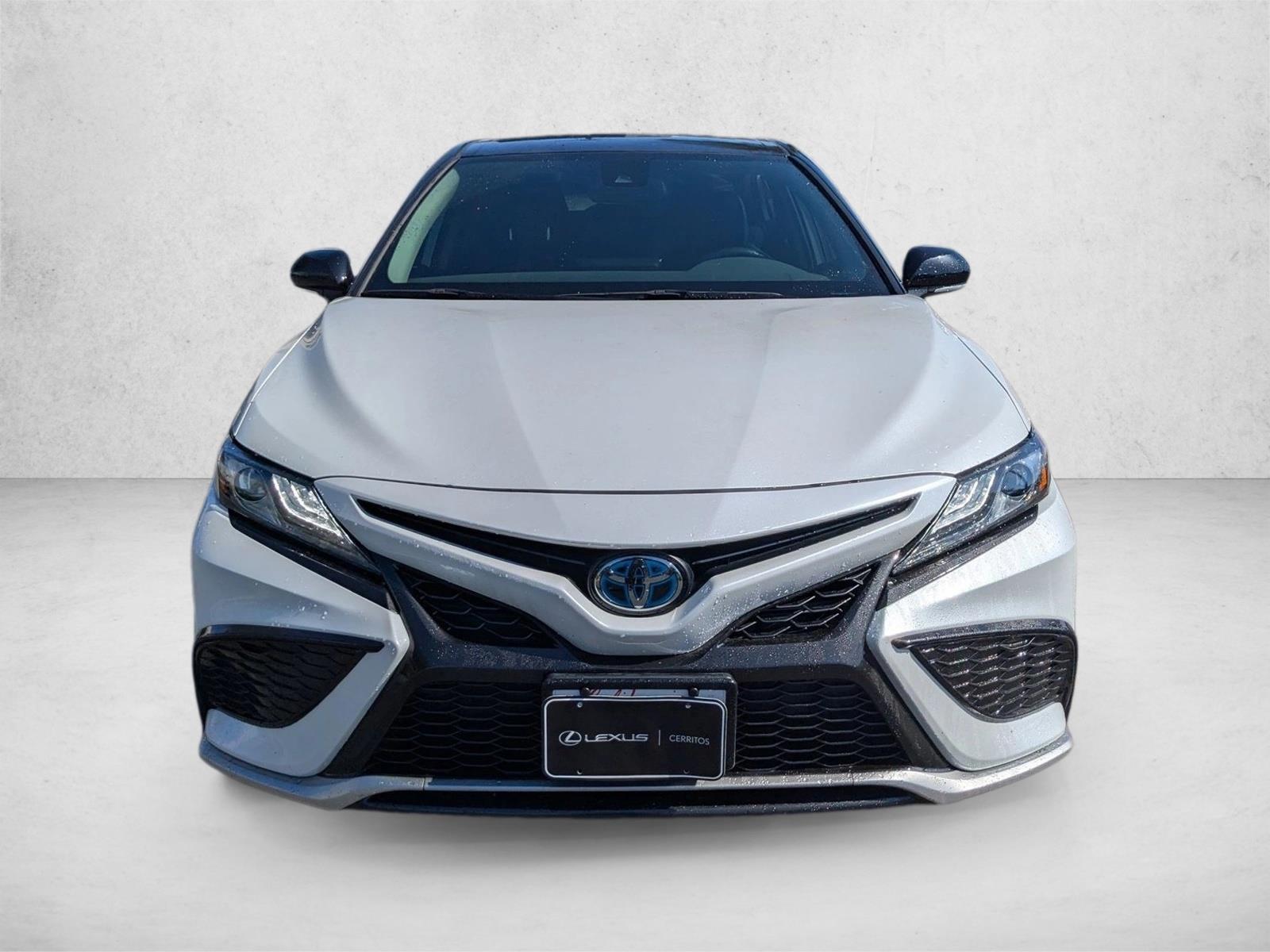 2023 Toyota Camry XSE photo 2
