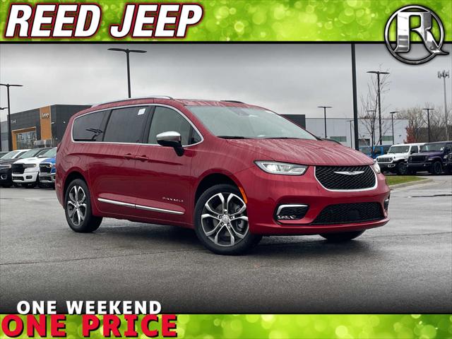 2026 Chrysler Pacifica Pinnacle's photo