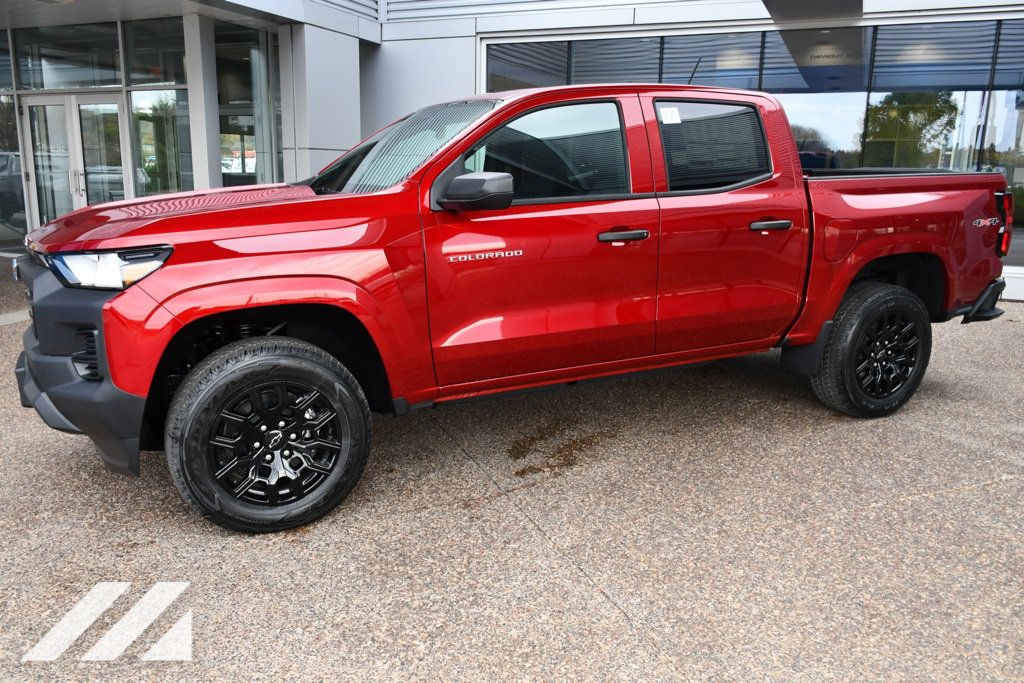 2026 Chevrolet Colorado Work Truck photo 2