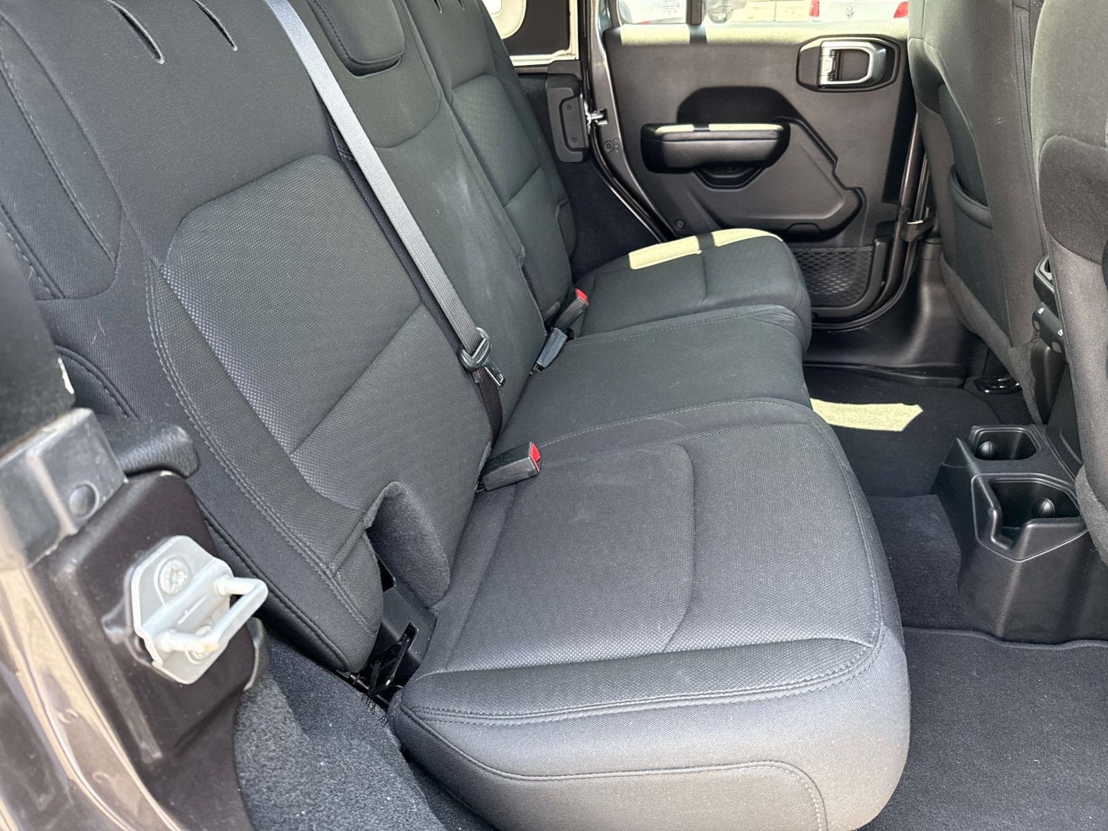 2019 Jeep Wrangler Unlimited Sport Altitude photo 8