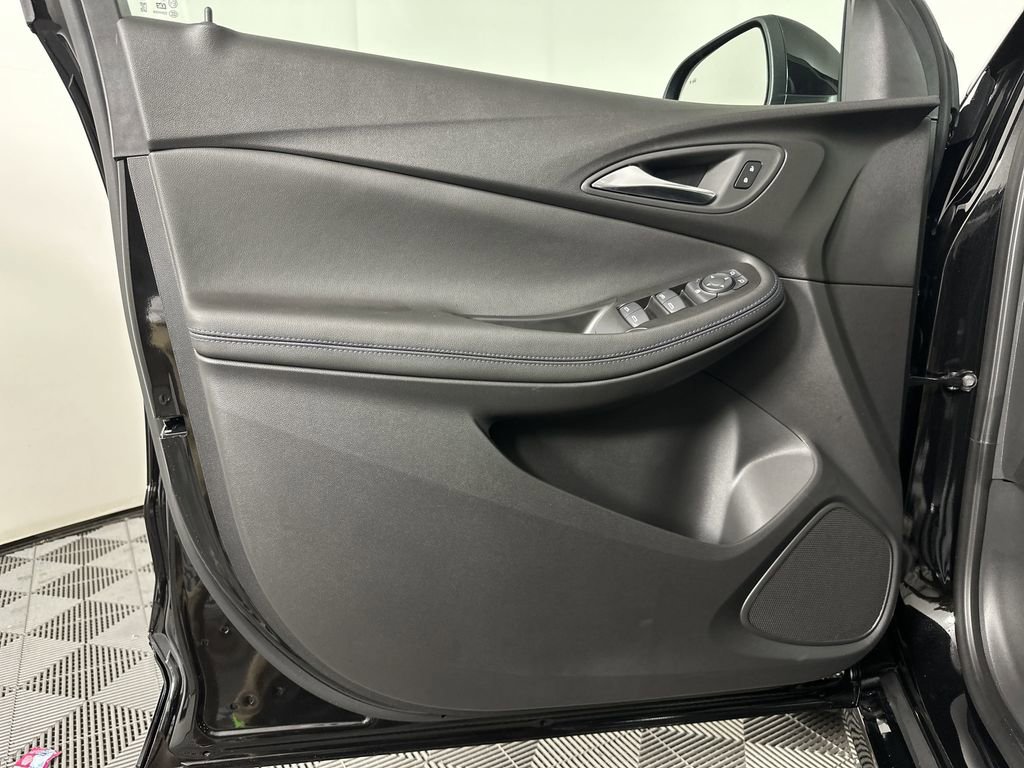 2026 Buick Encore GX Sport Touring photo 8