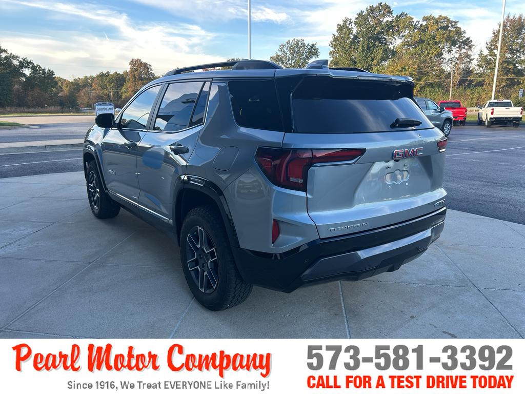 2026 Gmc Terrain AT4 photo 2