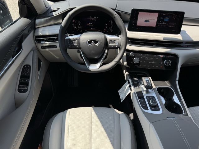 2026 Infiniti QX60 Luxe photo 7