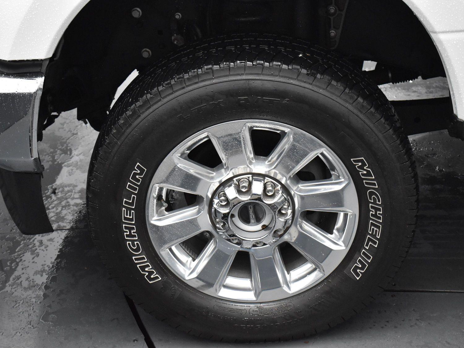 2022 Ford F-250 Platinum photo 33
