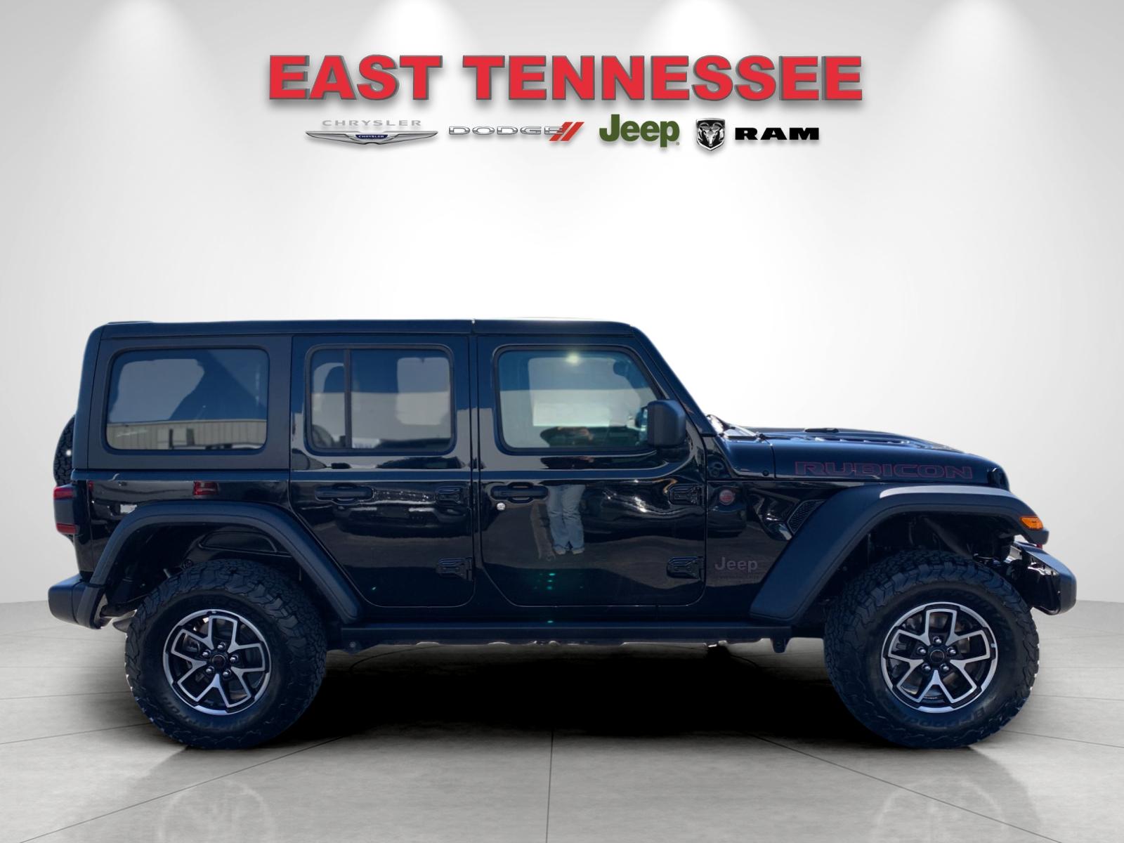 2025 Jeep Wrangler Rubicon photo 2