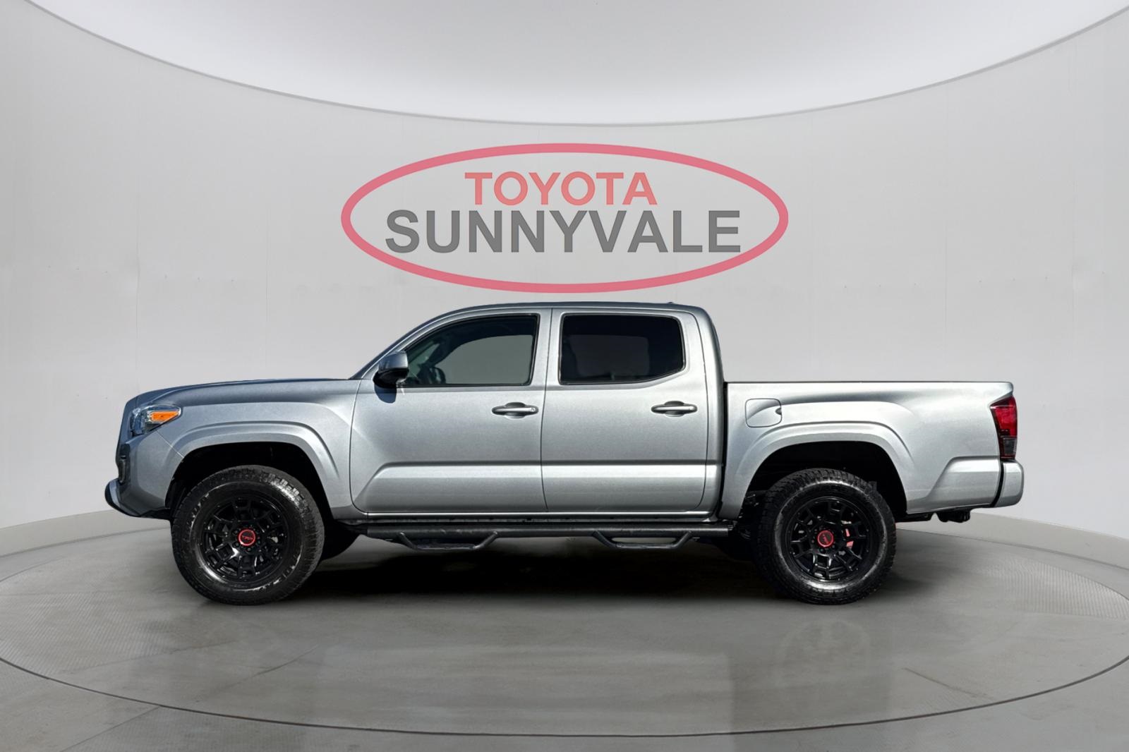 2022 Toyota Tacoma SR photo 4