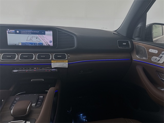 2026 Mercedes Benz GLS 450 4MATIC photo 22