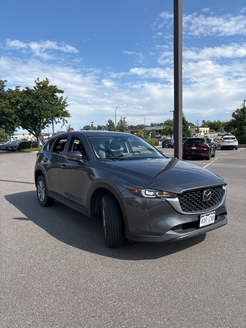 2023 Mazda CX-5 2.5 S Preferred photo 2