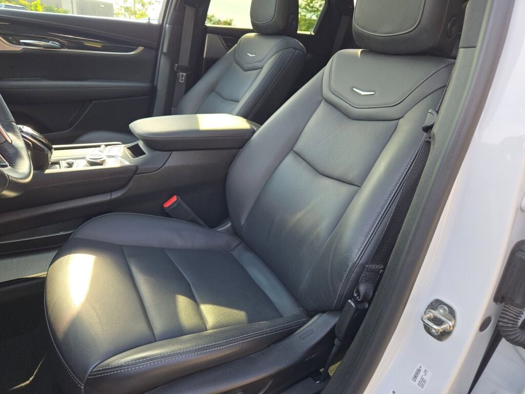 2021 Cadillac XT5 Premium Luxury photo 24