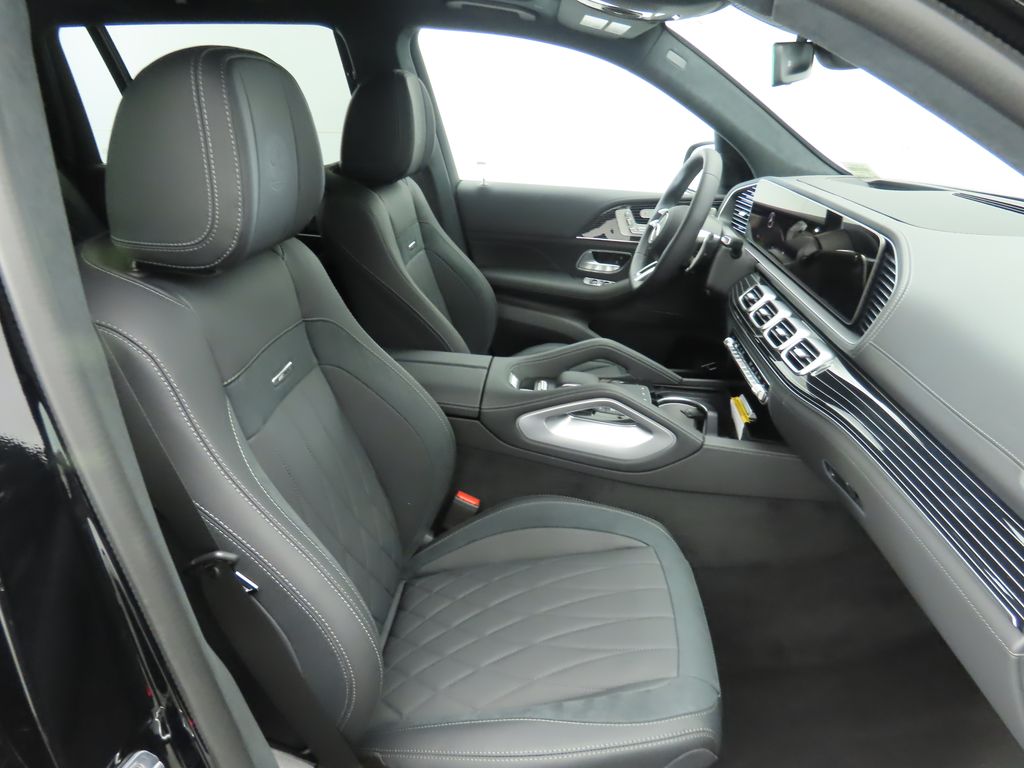 2025 Mercedes Benz GLS 63 AMG 4MATIC photo 21